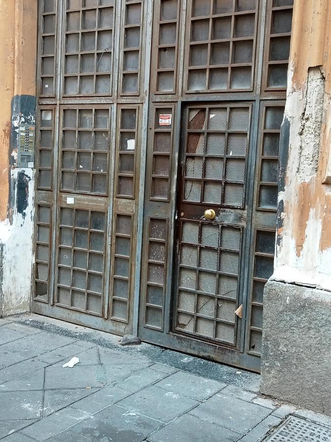 Dama Hostelbb Napoli Bagian luar foto