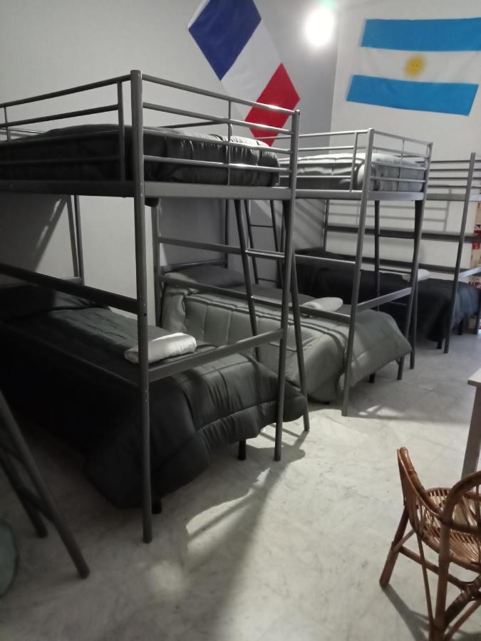 Dama Hostelbb Napoli Bagian luar foto