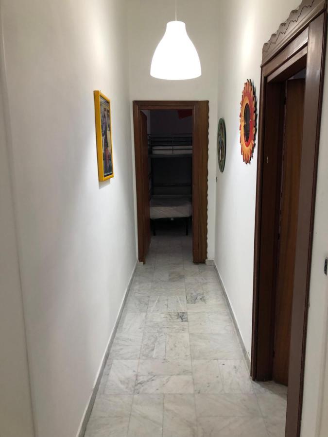 Dama Hostelbb Napoli Bagian luar foto